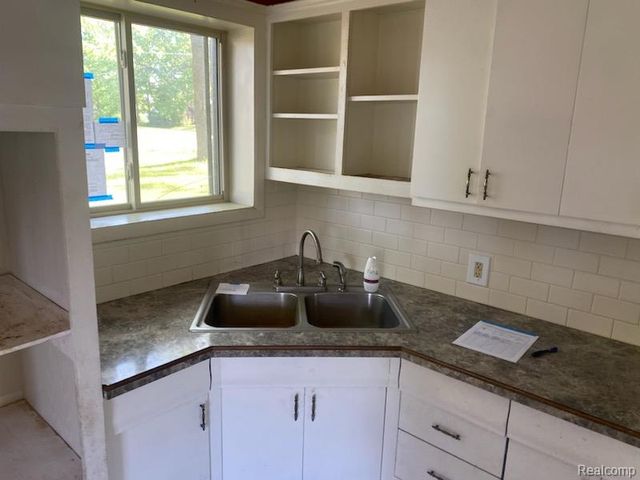 1131 Kettering Street, Burton, MI 48509