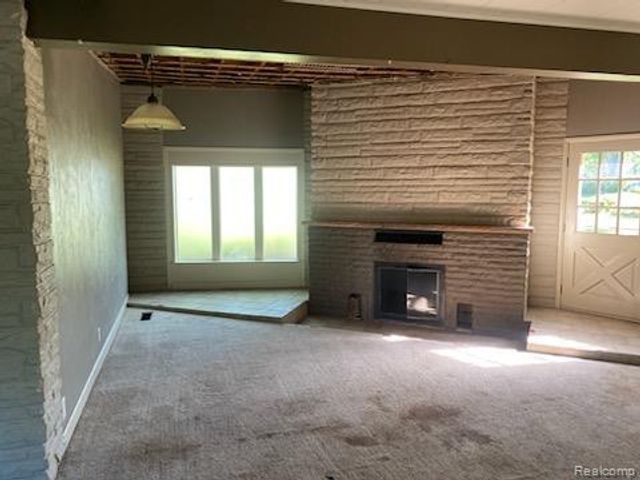 1131 Kettering Street, Burton, MI 48509