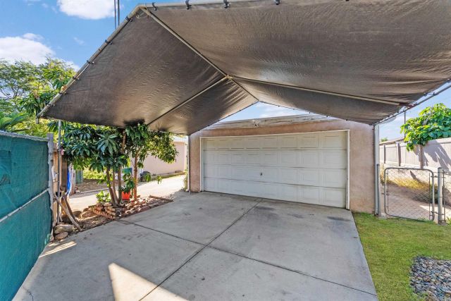 2074 El Dora St, Lemon Grove, CA 91945