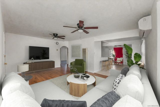 2074 El Dora St, Lemon Grove, CA 91945