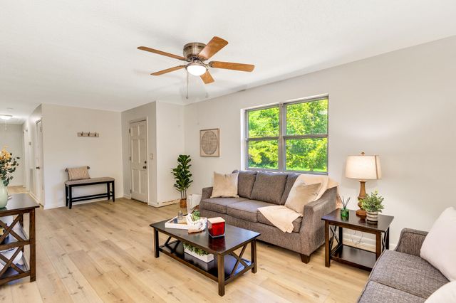 4625 Delashmitt Road, Hixson, TN 37343