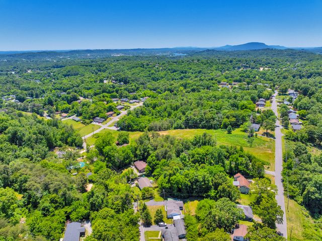 4625 Delashmitt Road, Hixson, TN 37343