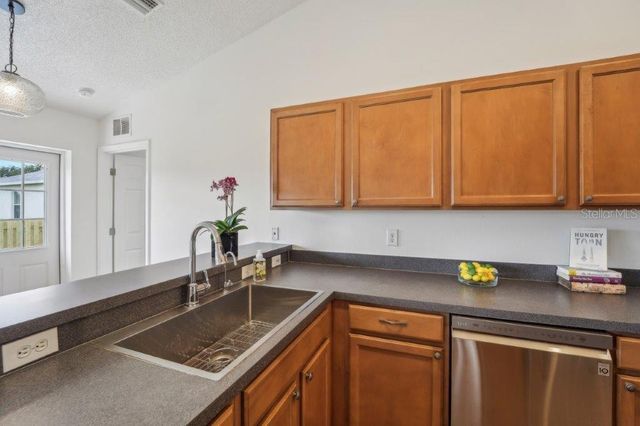 4330 KINGSFIELD DRIVE, Parrish, FL 34219