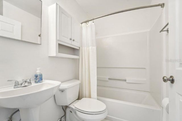 4330 KINGSFIELD DRIVE, Parrish, FL 34219