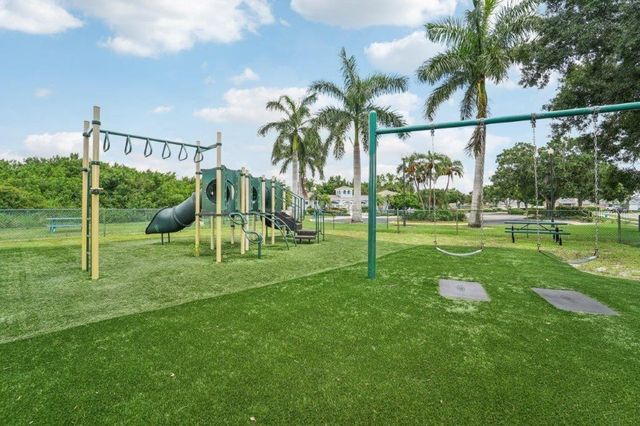 4330 KINGSFIELD DRIVE, Parrish, FL 34219