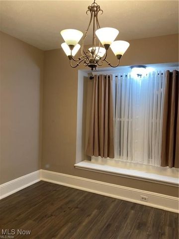 3704 Dawning Avenue, Cleveland, OH 44109