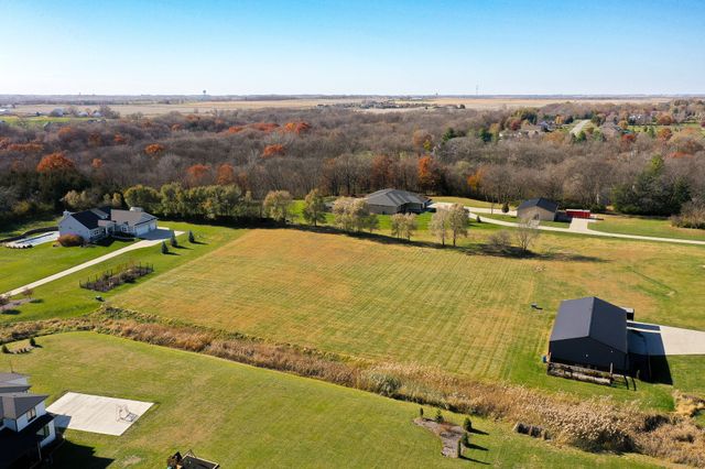 10932 NW 115th Avenue, Granger, IA 50109