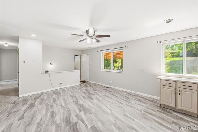 1816 Schulte Hill Drive, Maryland Heights, MO 63043