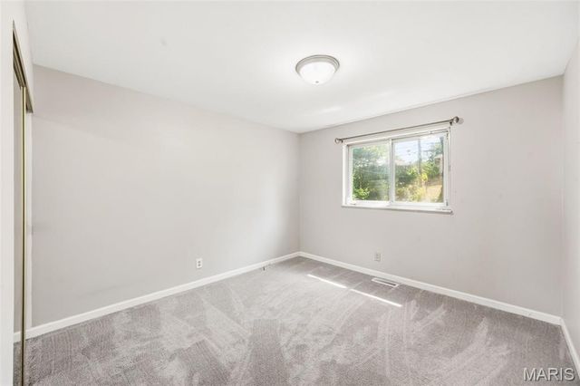 1816 Schulte Hill Drive, Maryland Heights, MO 63043