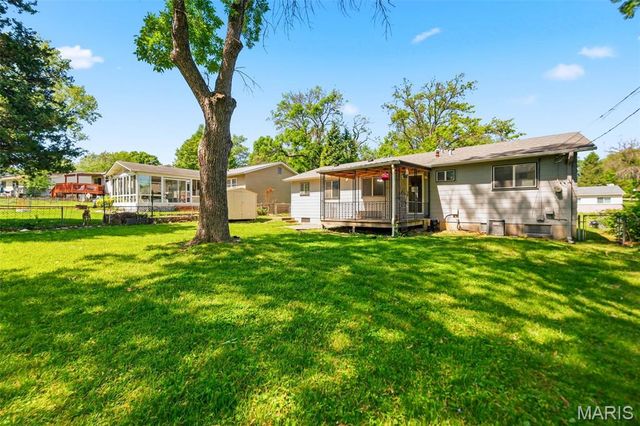 1816 Schulte Hill Drive, Maryland Heights, MO 63043