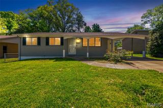1816 Schulte Hill Drive, Maryland Heights, MO 63043