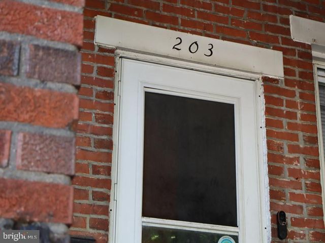 203 HAMILTON AVE, Darby, PA 19023