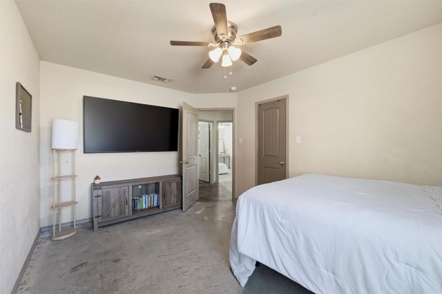 144 Emerald Drive, Weatherford, TX 76087