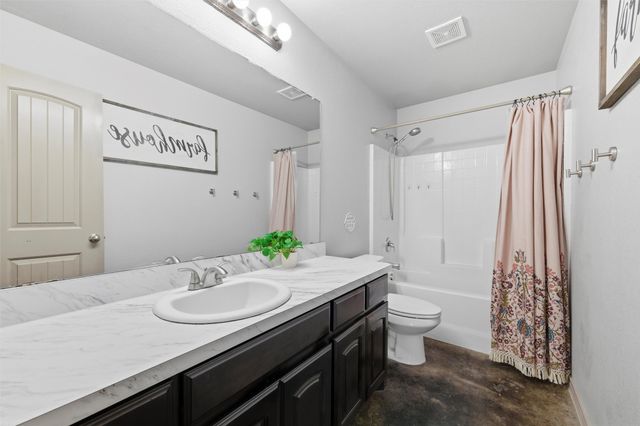 144 Emerald Drive, Weatherford, TX 76087