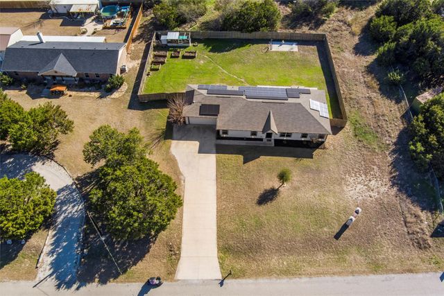 144 Emerald Drive, Weatherford, TX 76087