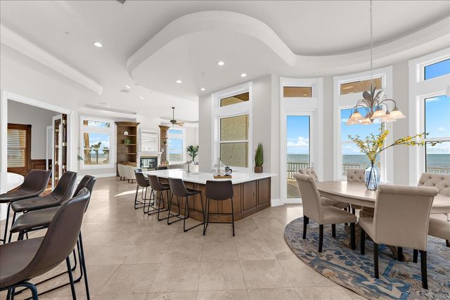 960 GULF BOULEVARD, Belleair Beach, FL 33786