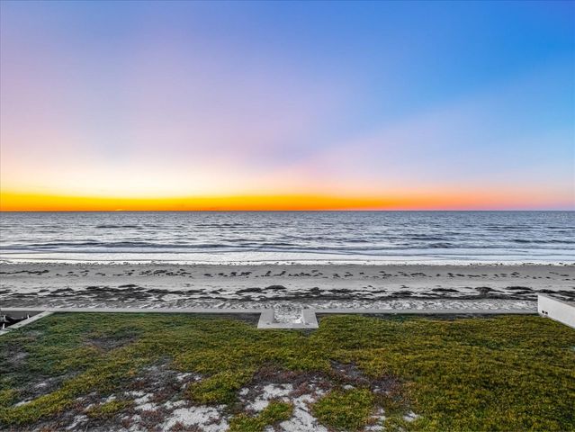 960 GULF BOULEVARD, Belleair Beach, FL 33786