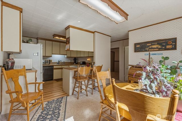 123 Niemi Road, Longview, WA 98632