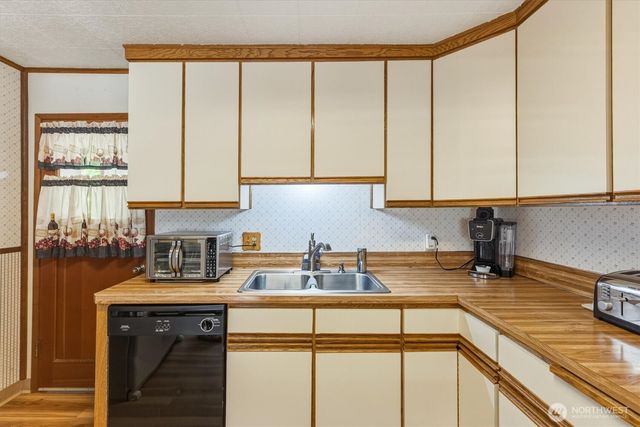 123 Niemi Road, Longview, WA 98632