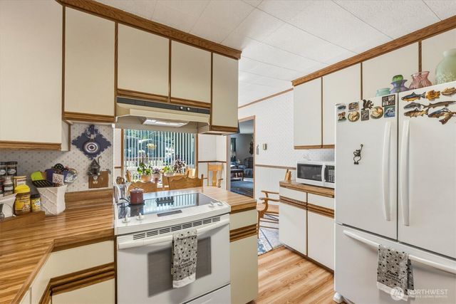 123 Niemi Road, Longview, WA 98632