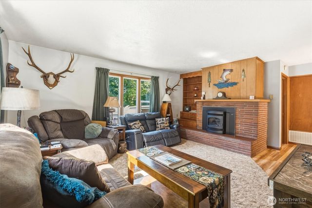 123 Niemi Road, Longview, WA 98632