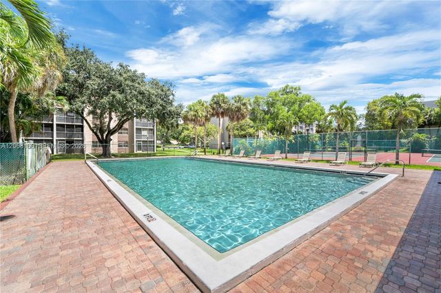 1100 NW 87th Avenue 508, Coral Springs, FL 33071