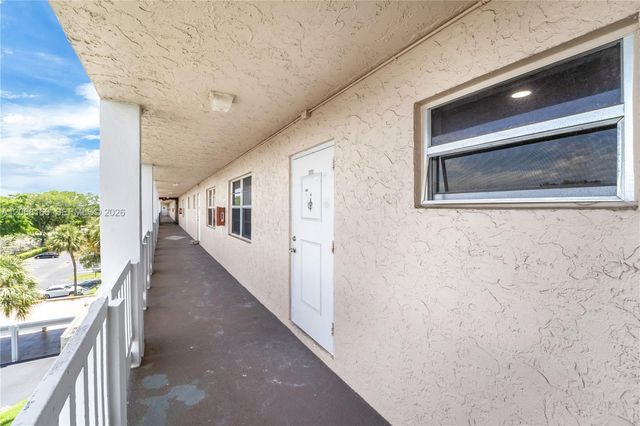 1100 NW 87th Avenue 508, Coral Springs, FL 33071