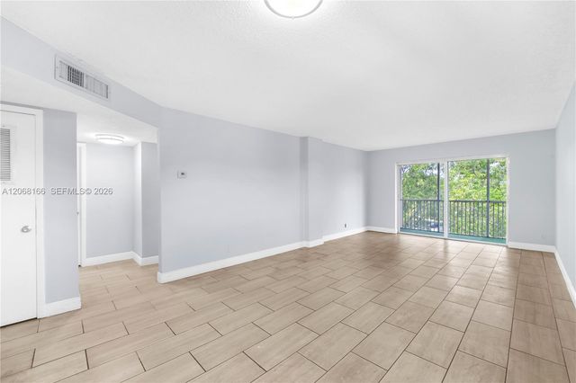1100 NW 87th Avenue 508, Coral Springs, FL 33071