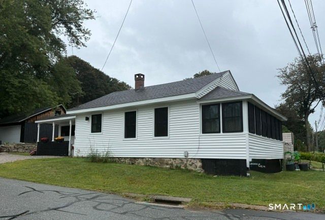 98 Oswegatchie Road, Waterford, CT 06385
