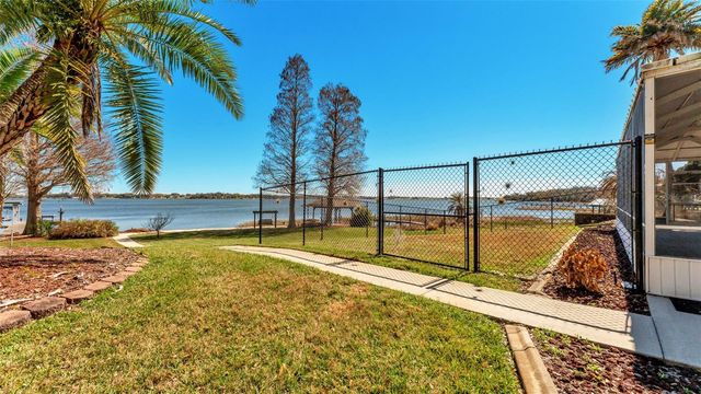 122 W JULIANA WAY, Auburndale, FL 33823