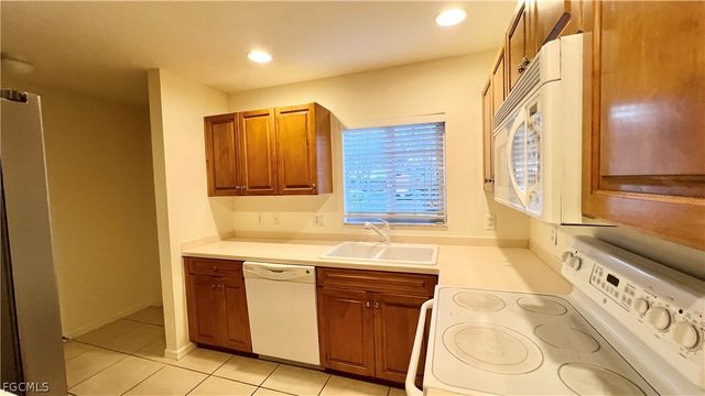 9440 Ivy Brook RUN 507, Fort Myers, FL 33913