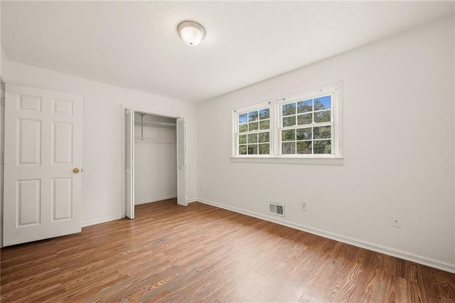 3816 Green Bay Dr, Lawrenceville, GA 30044