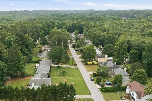 3816 Green Bay Dr, Lawrenceville, GA 30044
