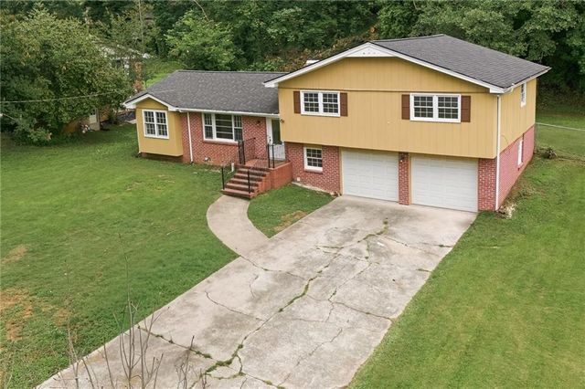 3816 Green Bay Dr, Lawrenceville, GA 30044