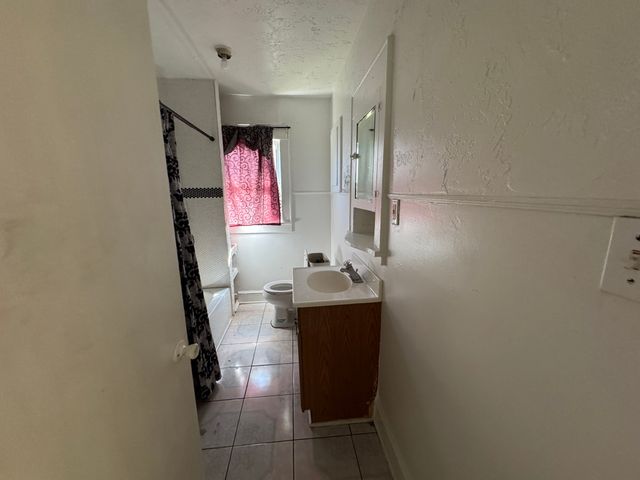 2634 Emmett Street, Dallas, TX 75211