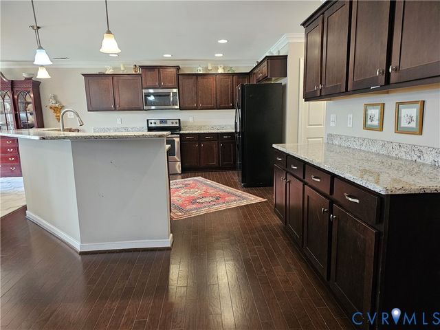 7421 Leaf Fall Way, Mechanicsville, VA 23111