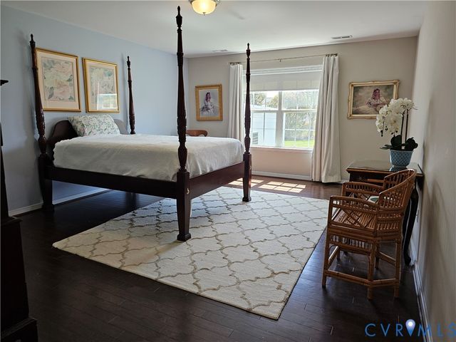 7421 Leaf Fall Way, Mechanicsville, VA 23111