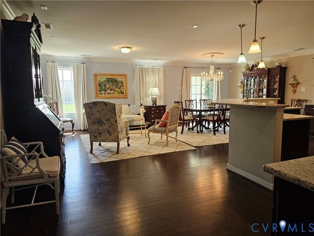 7421 Leaf Fall Way, Mechanicsville, VA 23111