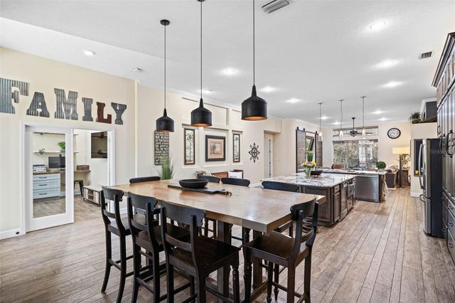 19817 GLAZING GLOBE LANE, Lutz, FL 33558