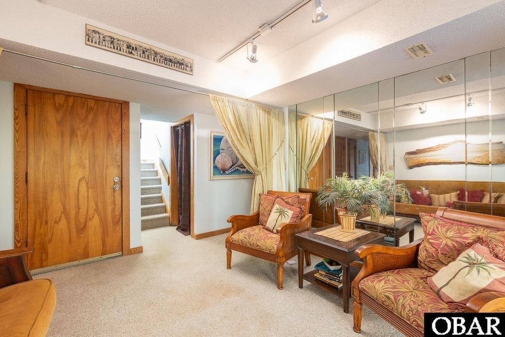 Image 11 of property listing at 2184 Pike Road Lot 17, Corolla, NC 27927