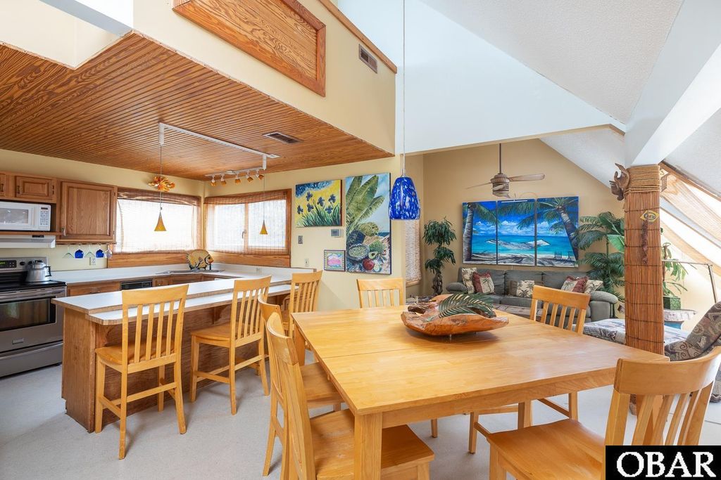 Image 5 of property listing at 2184 Pike Road Lot 17, Corolla, NC 27927