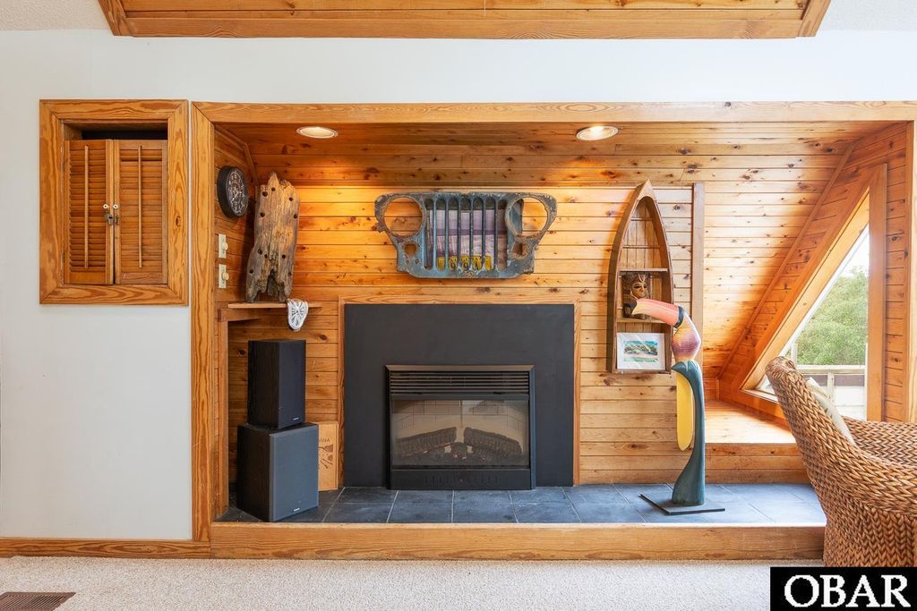 Image 7 of property listing at 2184 Pike Road Lot 17, Corolla, NC 27927