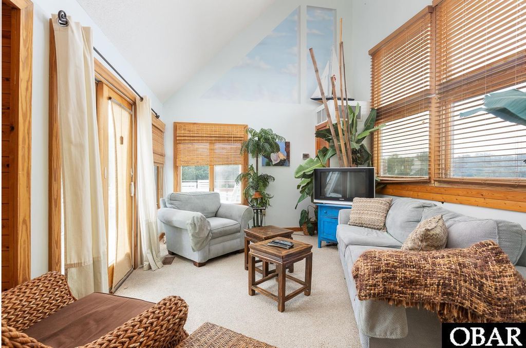 Image 8 of property listing at 2184 Pike Road Lot 17, Corolla, NC 27927