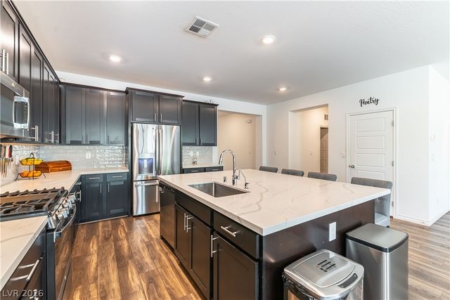 3808 Snow Fawn Avenue, North Las Vegas, NV 89084