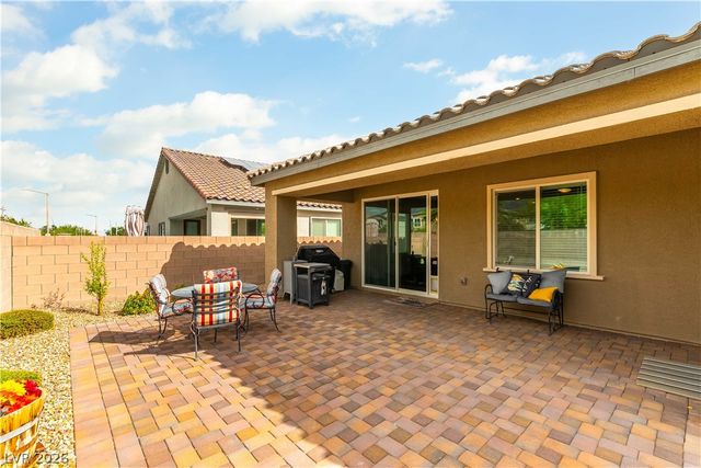 3808 Snow Fawn Avenue, North Las Vegas, NV 89084