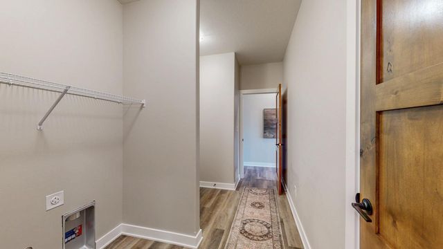 509 Golfview Avenue, Zumbrota, MN 55992