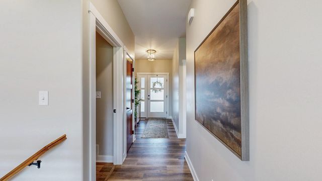 509 Golfview Avenue, Zumbrota, MN 55992