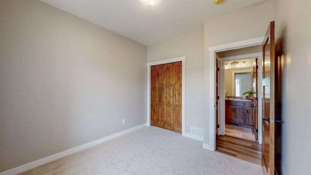 509 Golfview Avenue, Zumbrota, MN 55992