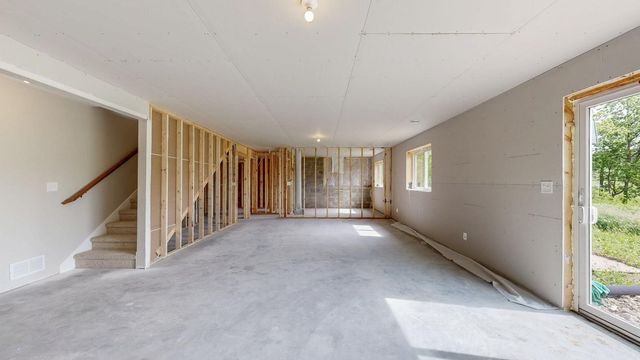 509 Golfview Avenue, Zumbrota, MN 55992