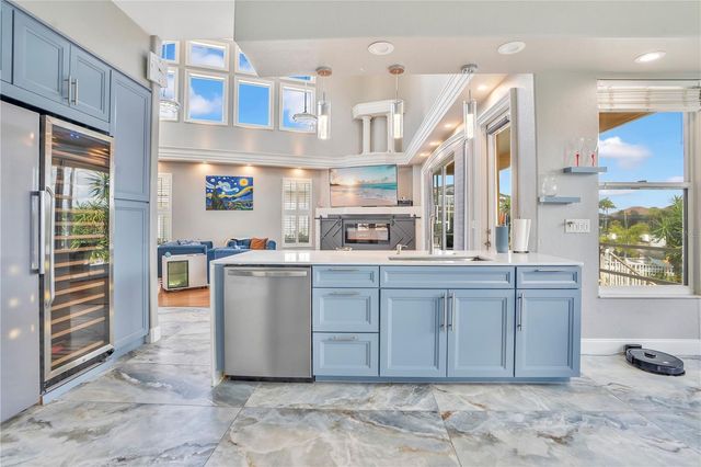 934 SYMPHONY ISLES BOULEVARD, Apollo Beach, FL 33572